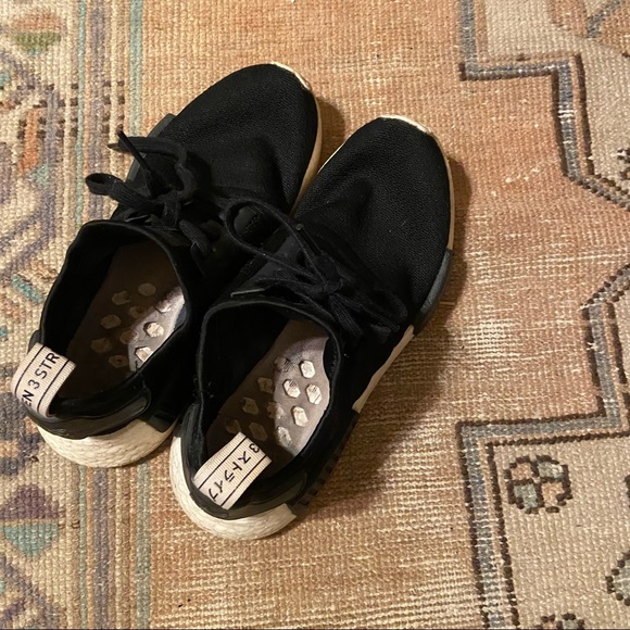 Adidas NMD 8.5 - Picture 2 of 4